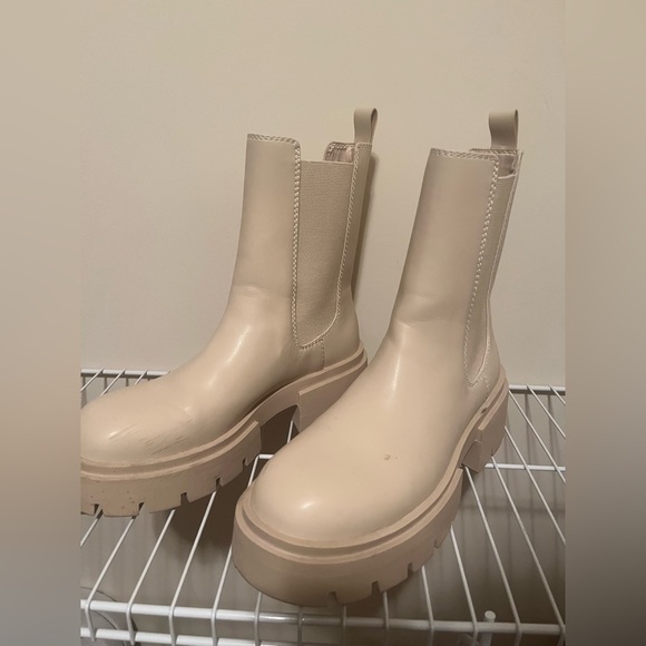H&M Shoes - Women's Cream Chunky H&M Boots size 41